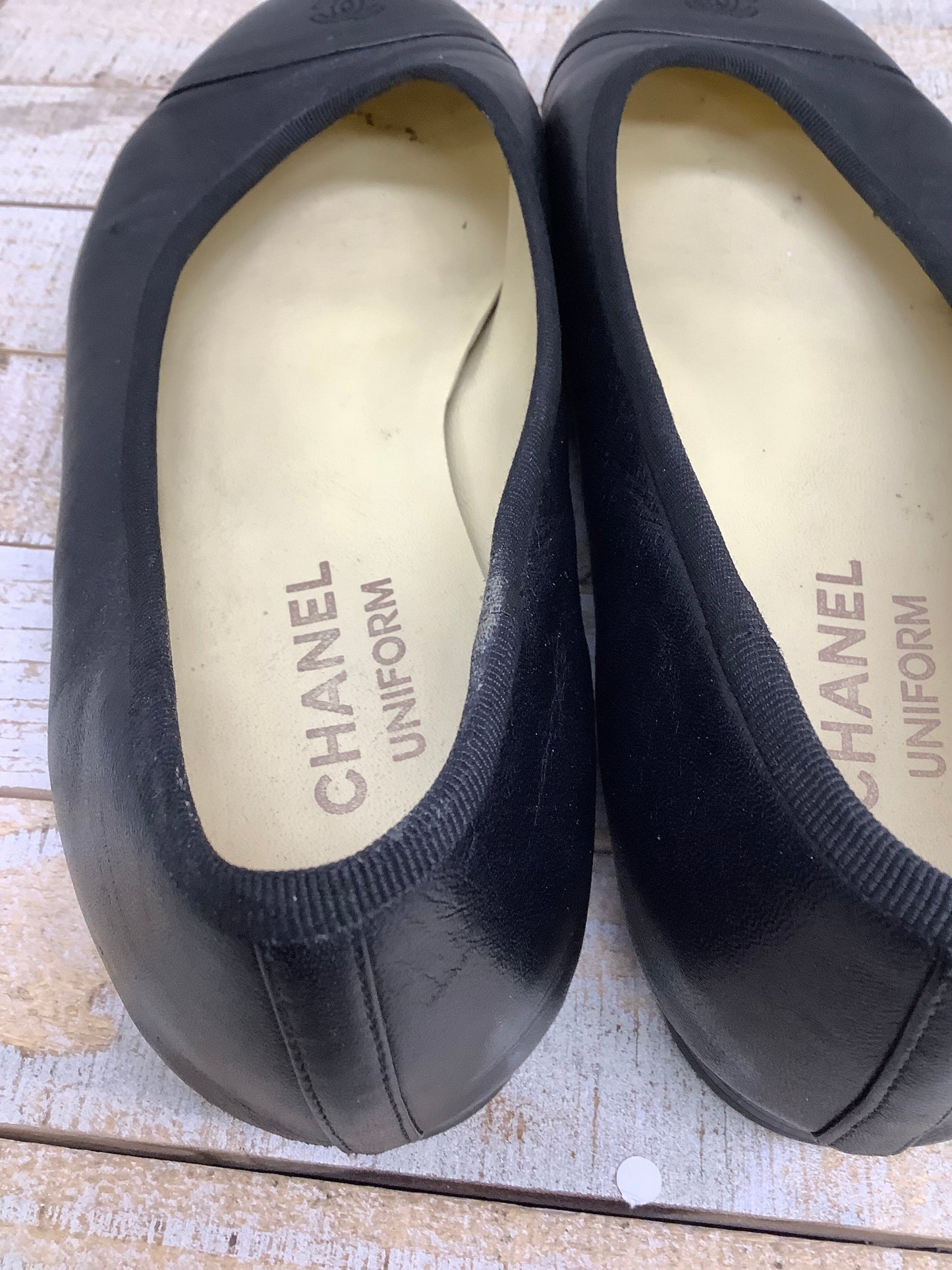 Black Shoes Flats Chanel, Size 9.5