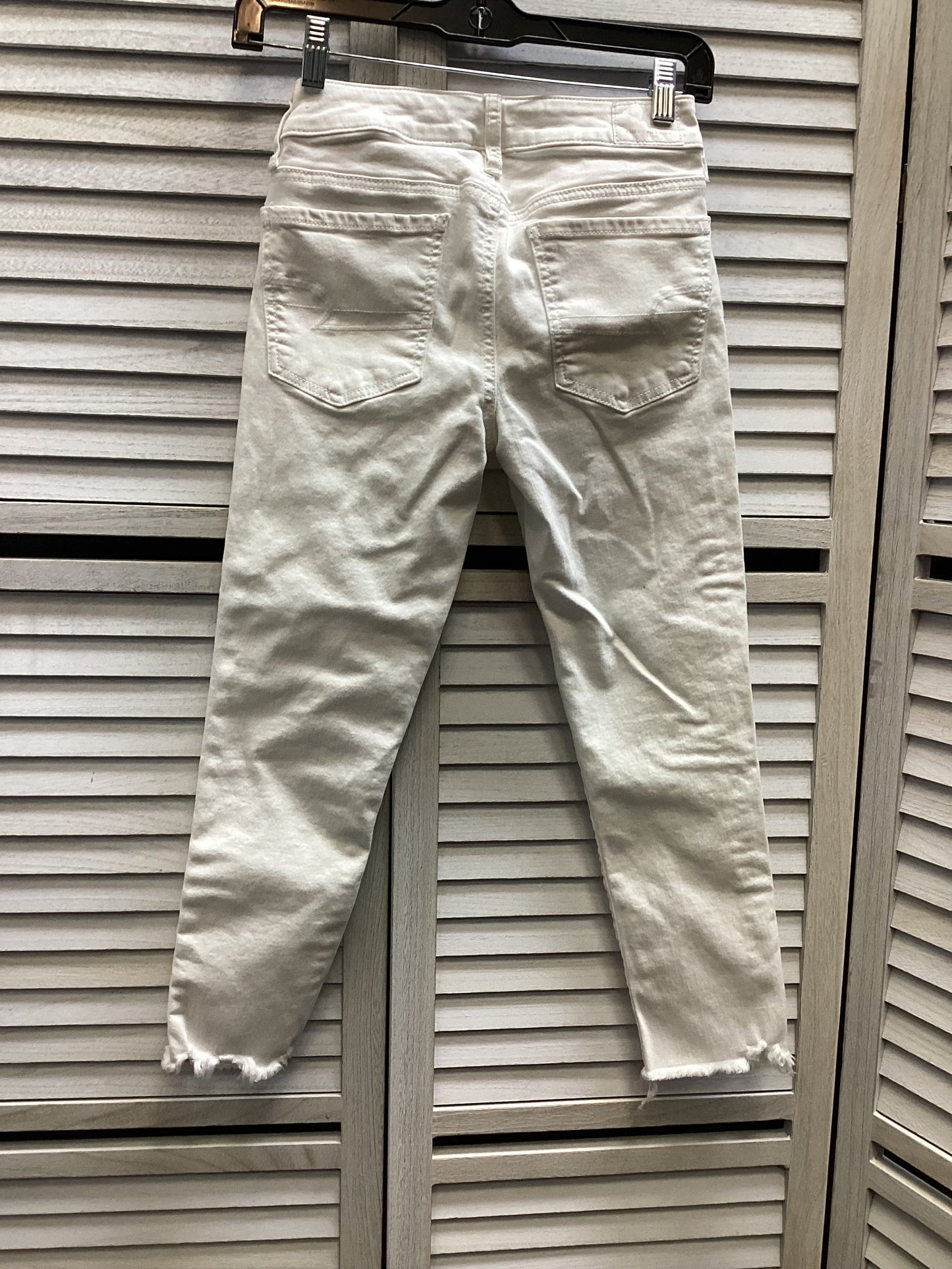 Jeans Straight By American Eagle In White, Size: 0