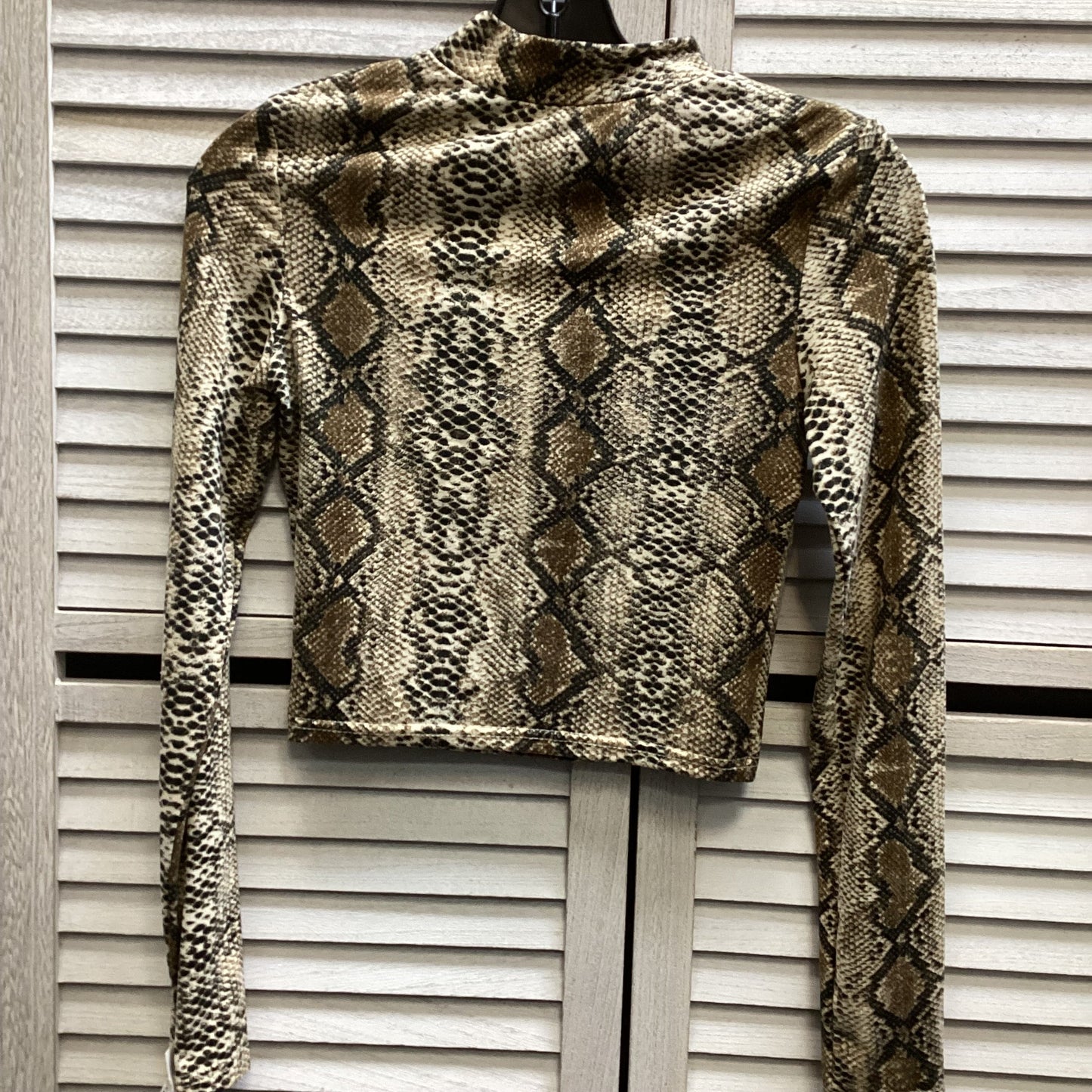 Top Long Sleeve By Shein In Snakeskin Print, Size: Xs