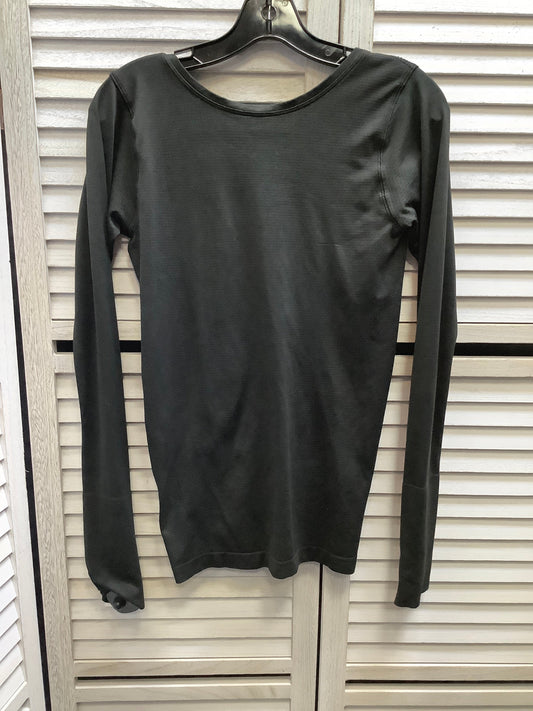 Athletic Top Long Sleeve Collar By Lululemon In Black, Size: L