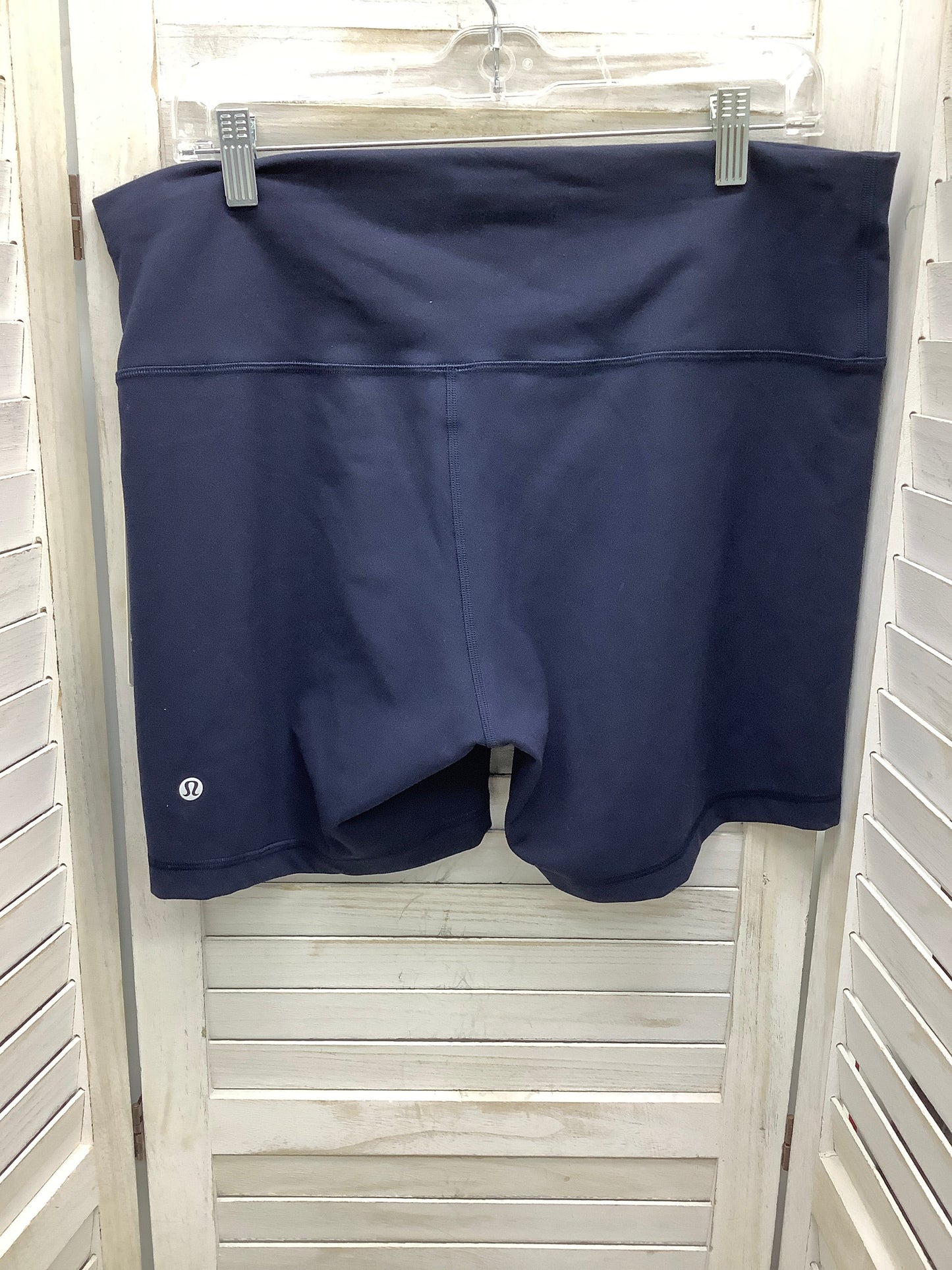 Athletic Shorts By Lululemon In Navy, Size: 18