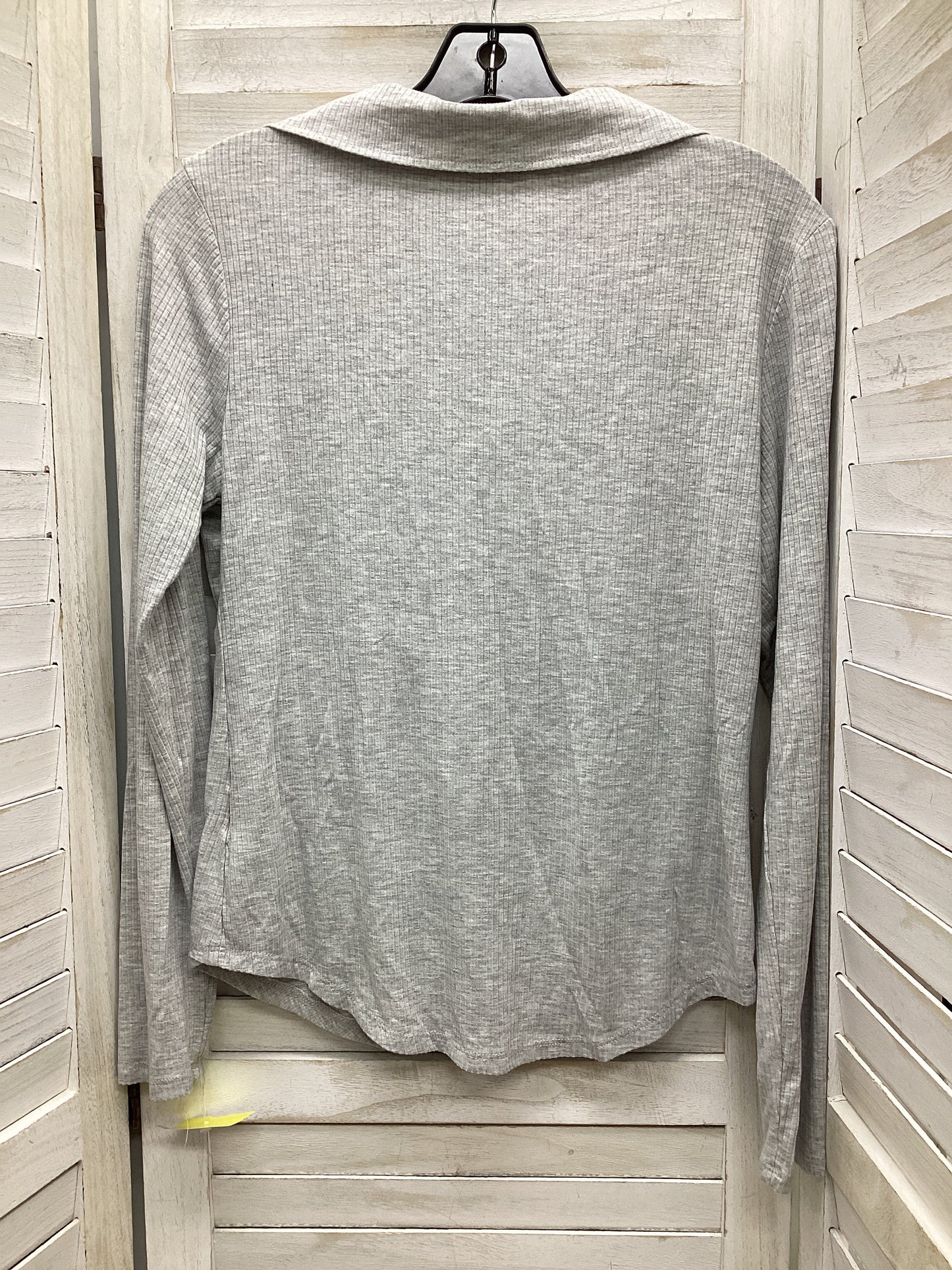 Top Long Sleeve Basic By Steve Madden In Grey, Size: S