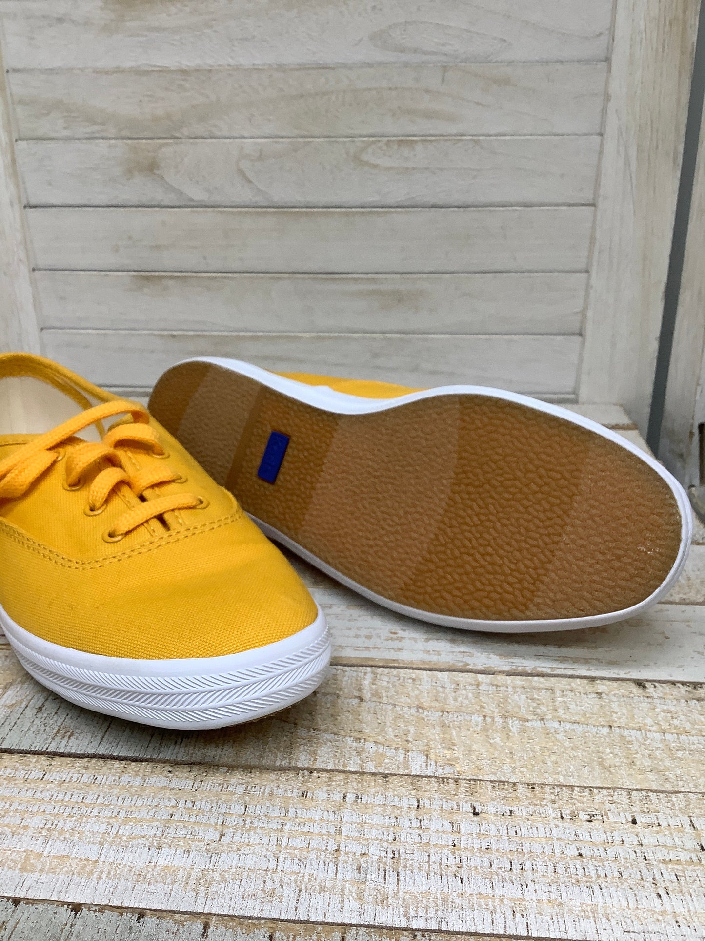 Shoes Sneakers By Keds In Orange, Size: 7.5