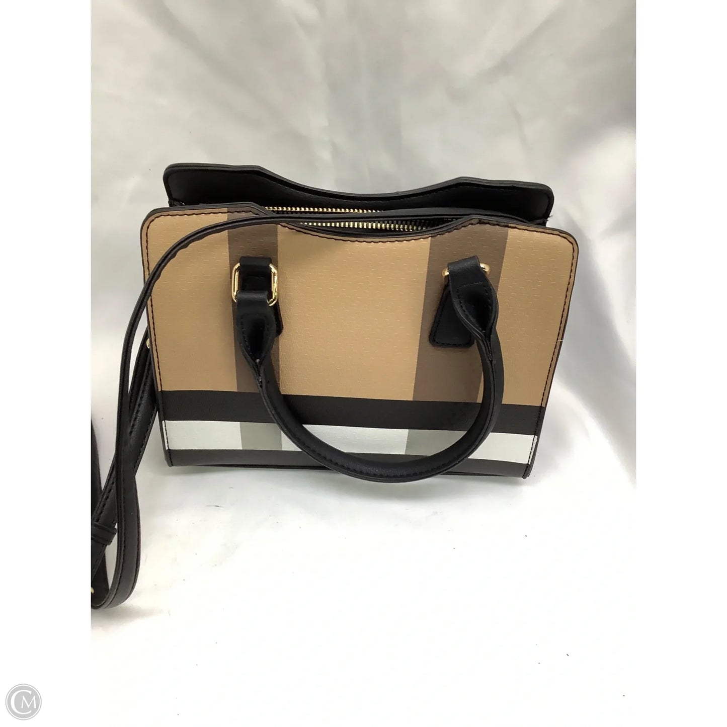 Crossbody By Clothes Mentor, Size: Medium