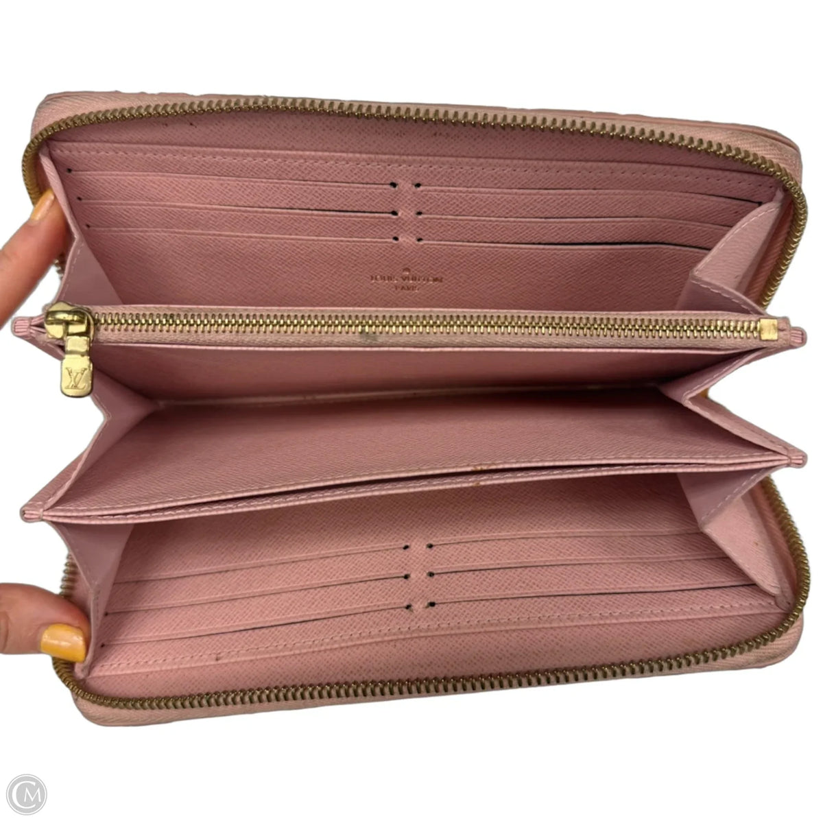Wallet Luxury Designer By Louis Vuitton, Size: Medium