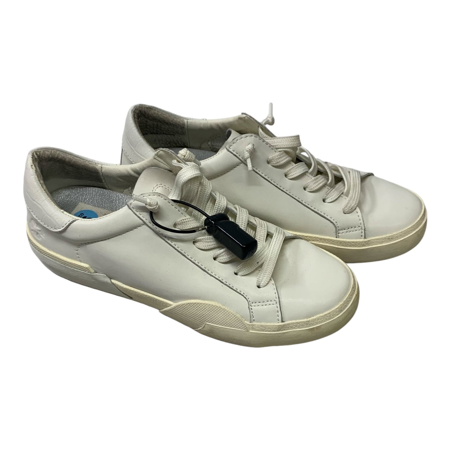 Shoes Sneakers By Dolce Vita In White, Size: 6