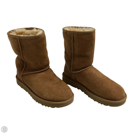 Boots Designer By Ugg In Brown, Size: 6