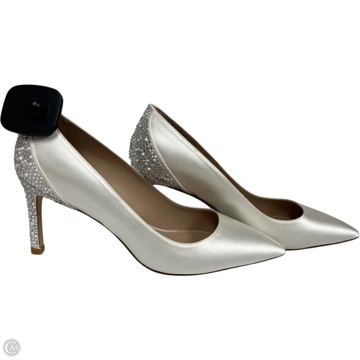 Shoes Designer By Stuart Weitzman In White, Size: 6