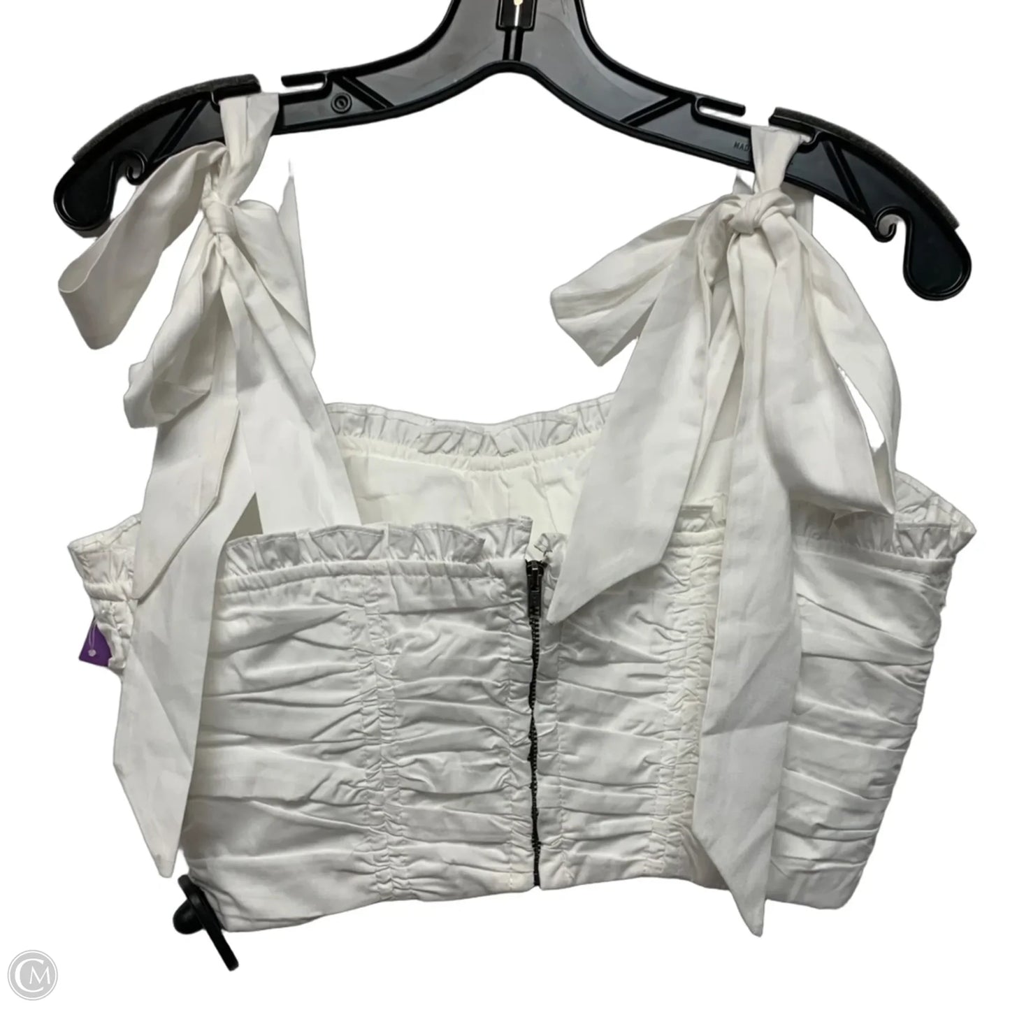 Top Sleeveless By Vestique In White, Size: S