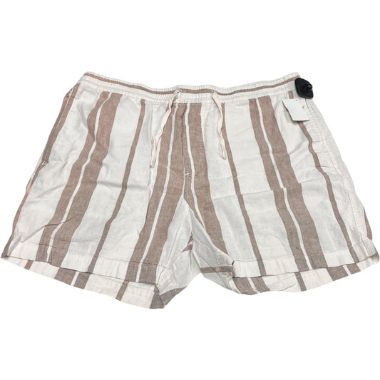 Shorts By H&m In Brown & White, Size: L