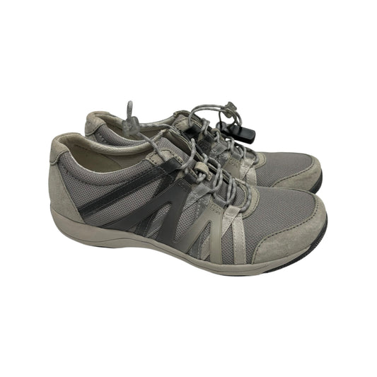 Shoes Athletic By Dansko In Grey, Size: 7.5