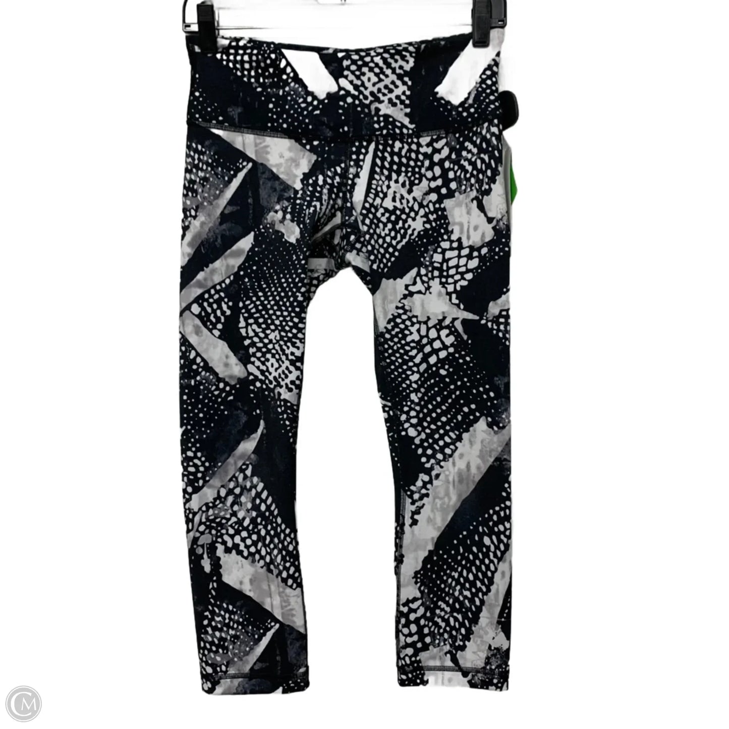 Athletic Leggings Capris By Lululemon In Black & White, Size: S