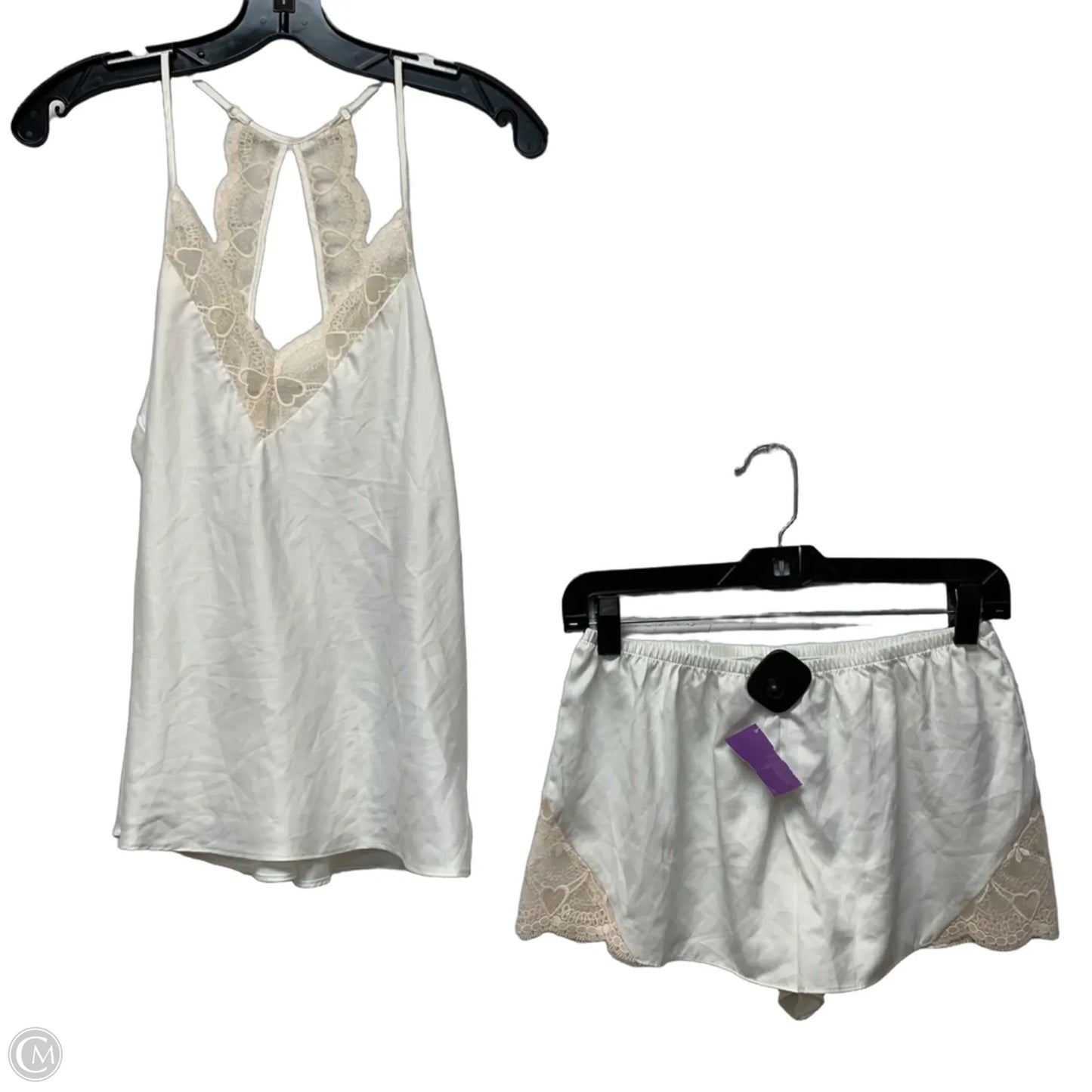 Lounge Set Shorts By Flora Nikrooz In Cream & White, Size: S