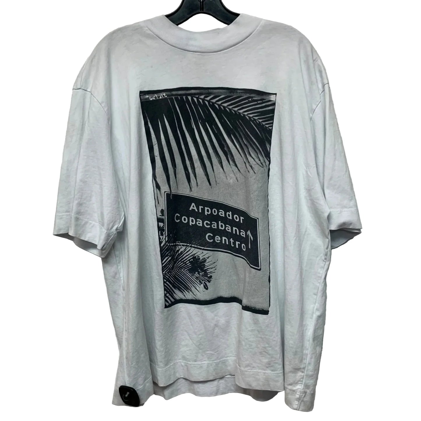 Top Short Sleeve Designer By Farm Rio In Grey & White, Size: L