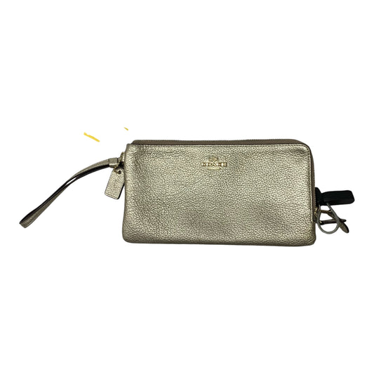 Wristlet Designer By Coach, Size: Medium