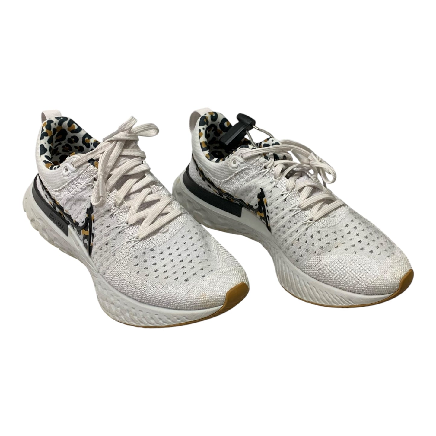 Shoes Athletic By Nike In White, Size: 9