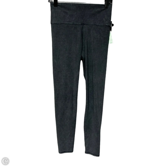 Athletic Leggings By Vuori In Grey, Size: M