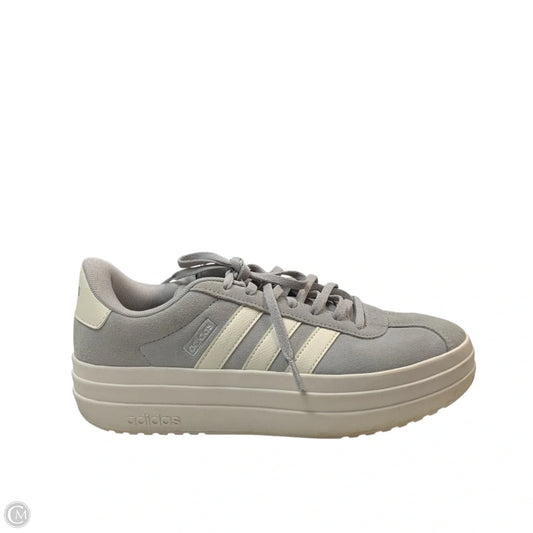 Shoes Sneakers By Adidas In Grey, Size: 8