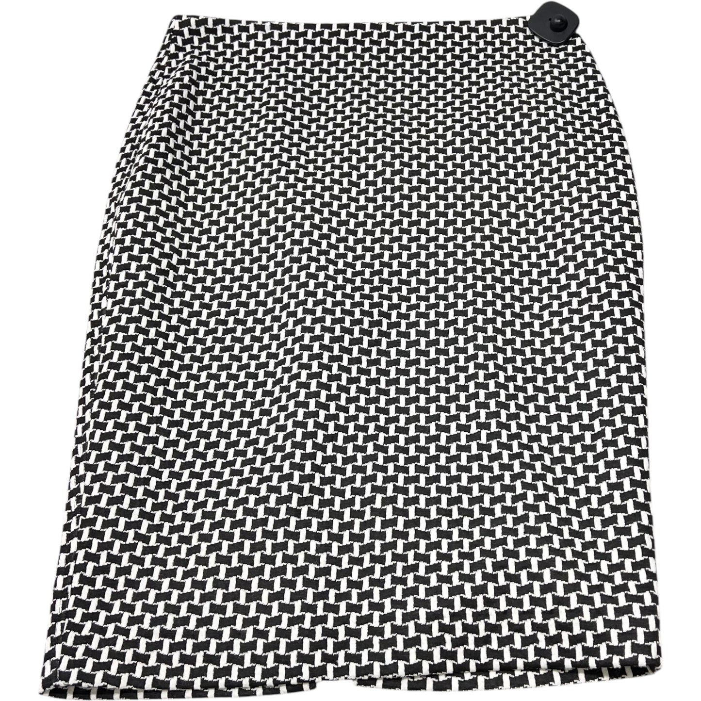 Skirt Mini & Short By Virtue In Black & White, Size: M