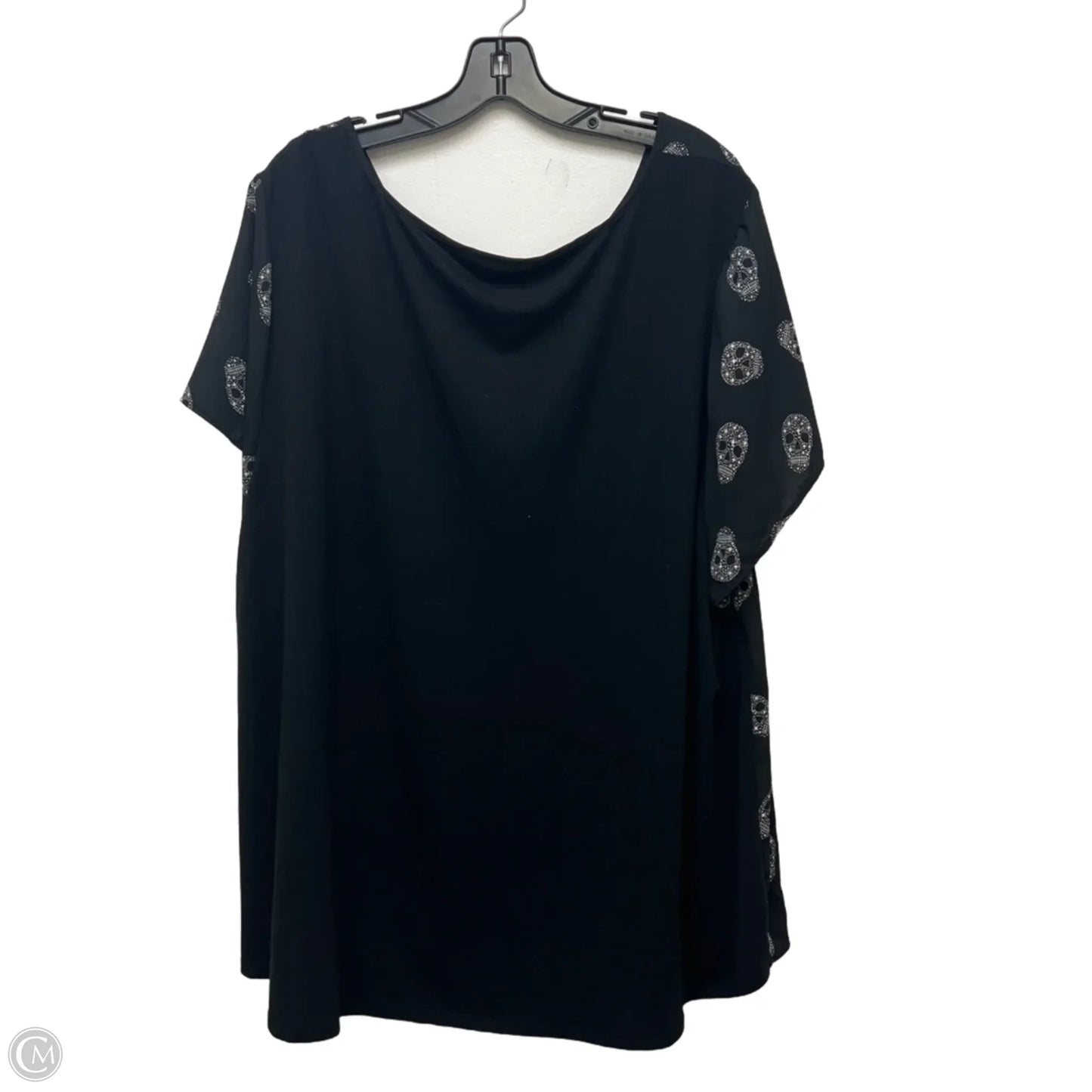 Top Short Sleeve By Torrid In Black, Size: 4x