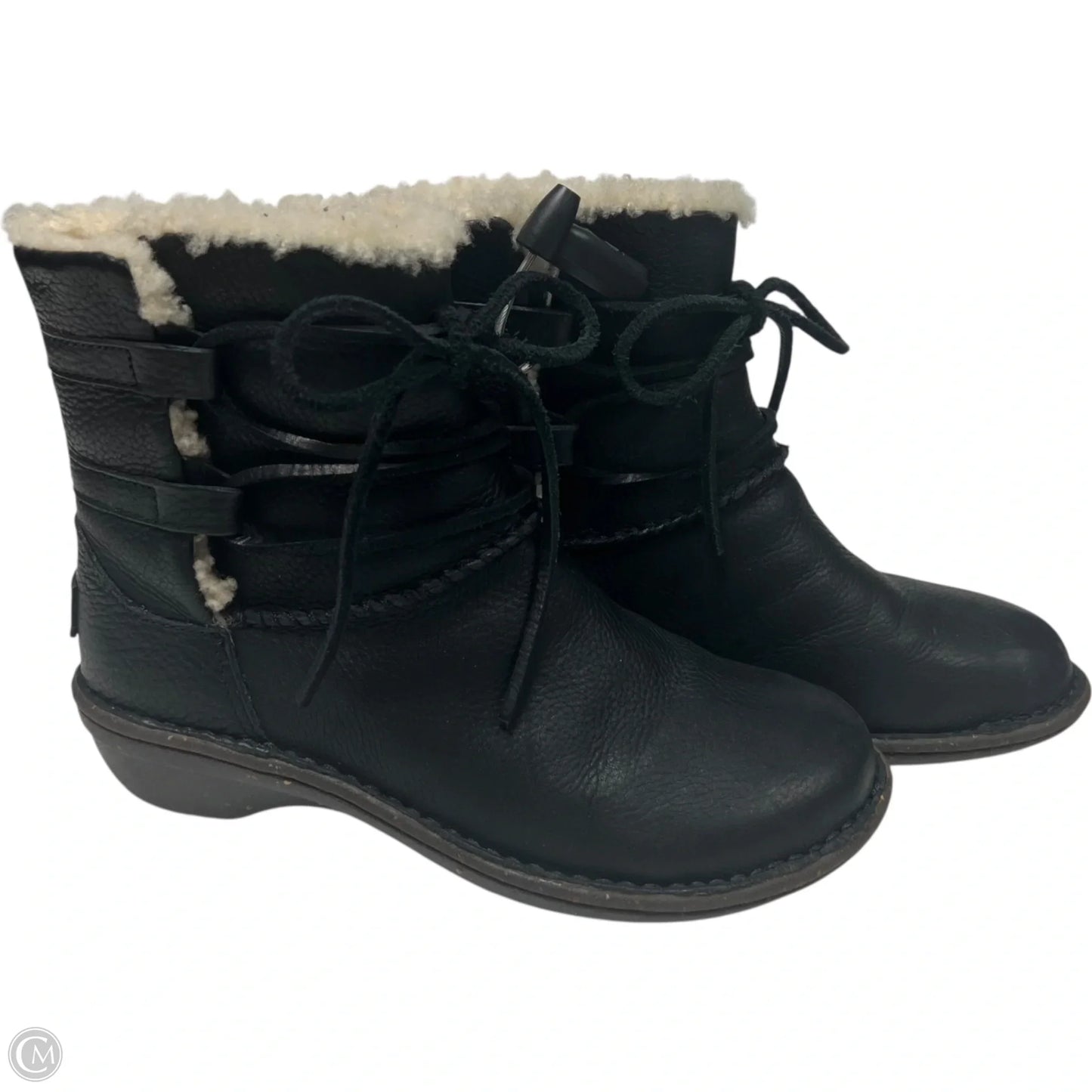 Boots Designer By Ugg In Black, Size: 7