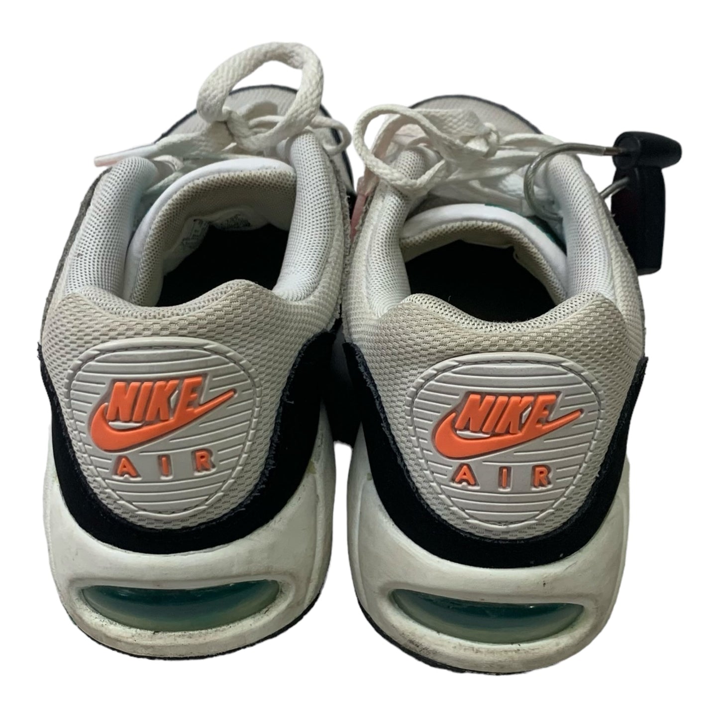 Shoes Sneakers By Nike In White, Size: 7.5