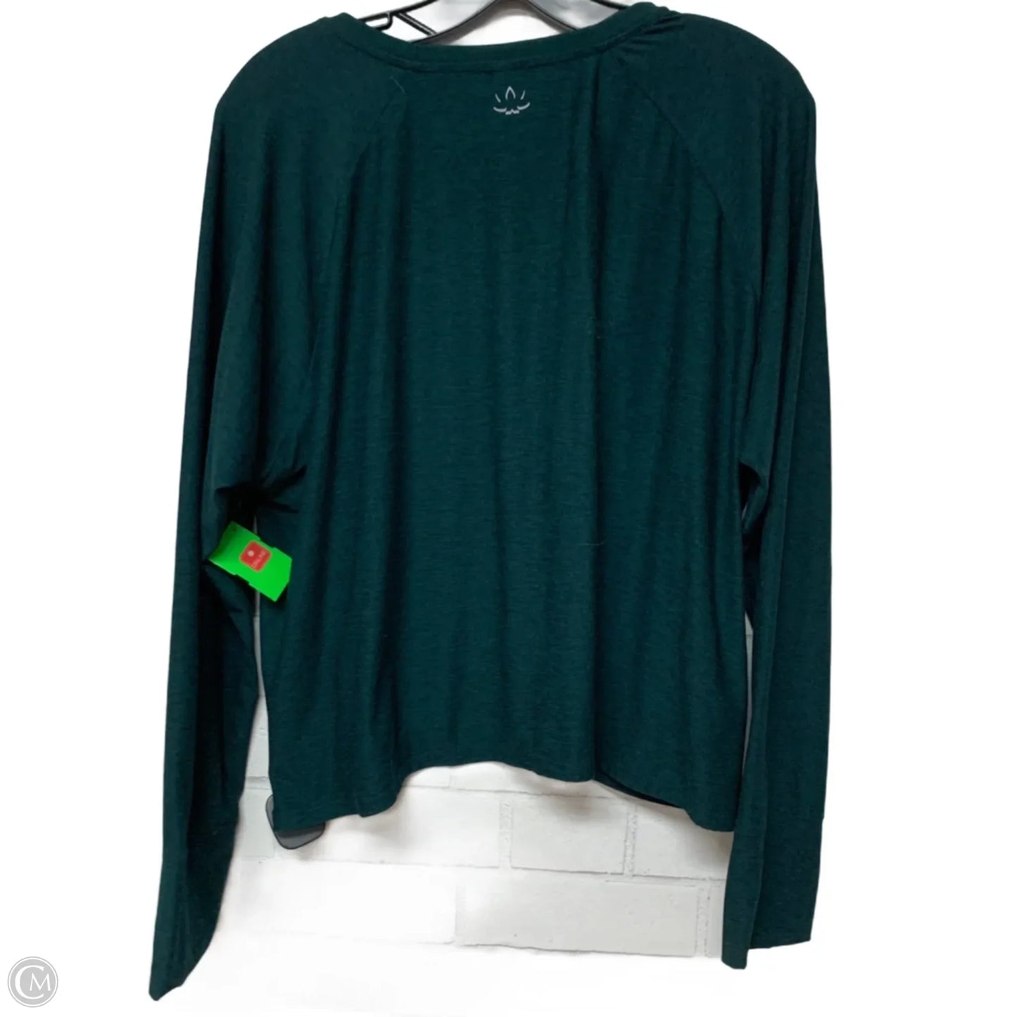 Athletic Top Long Sleeve Crewneck By Beyond Yoga In Green, Size: Xl