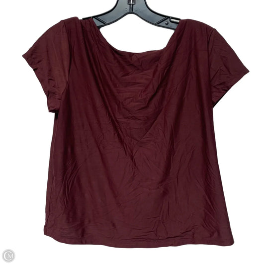 Top Short Sleeve By Wild Fable In Red, Size: 1x