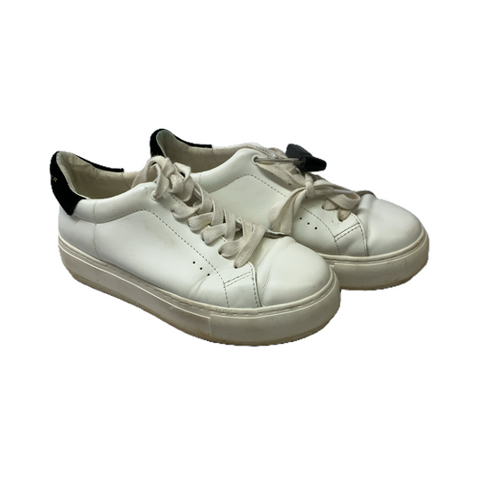 White  Shoes Designer By Kurt Geiger  Size: 6