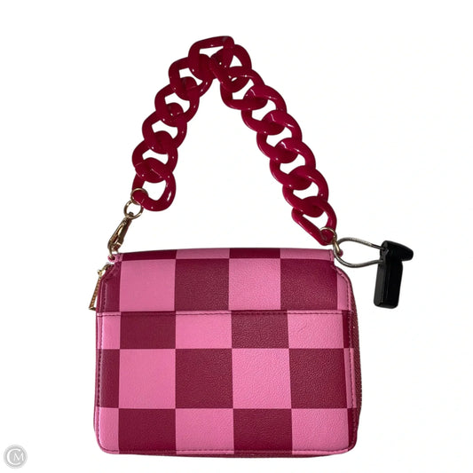 Wristlet By Clothes Mentor, Size: Medium