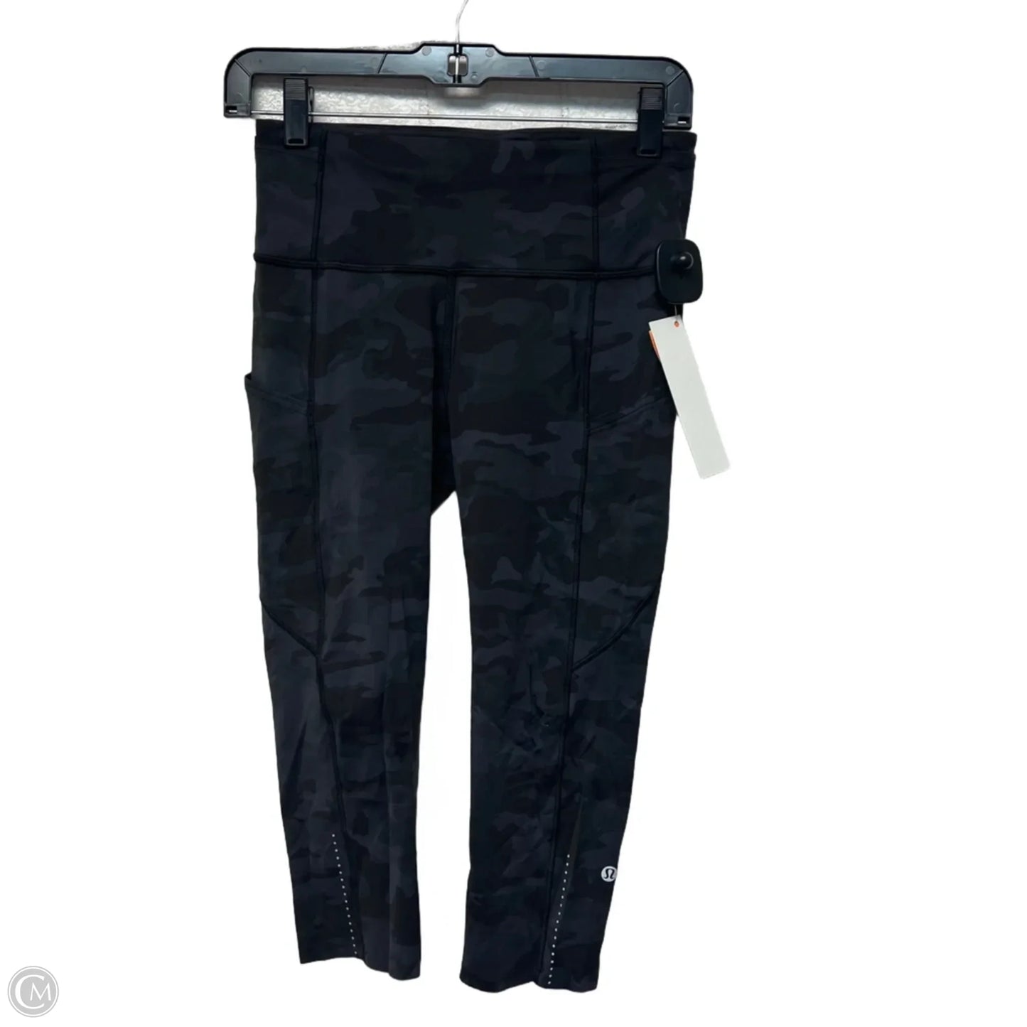 Athletic Leggings Capris By Lululemon In Camouflage Print, Size: S