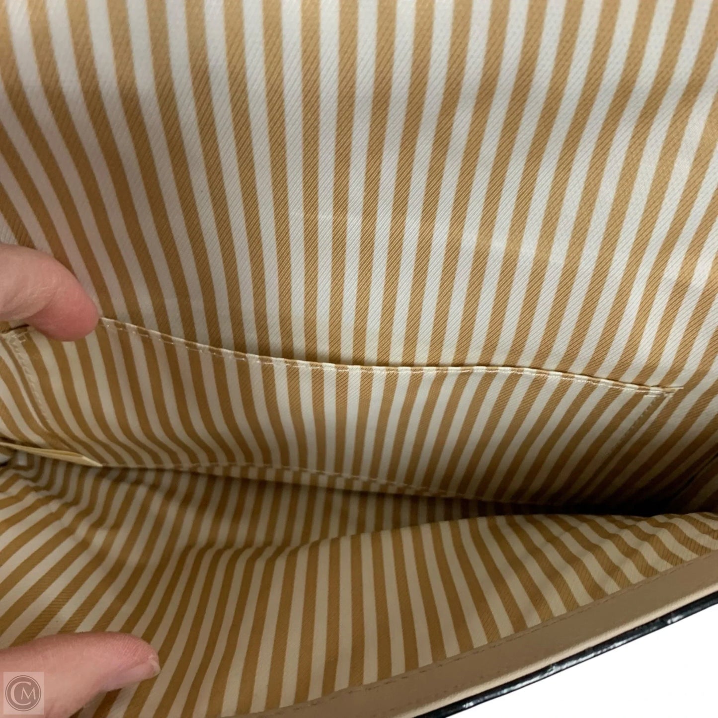 Clutch Designer By Kate Spade, Size: Medium