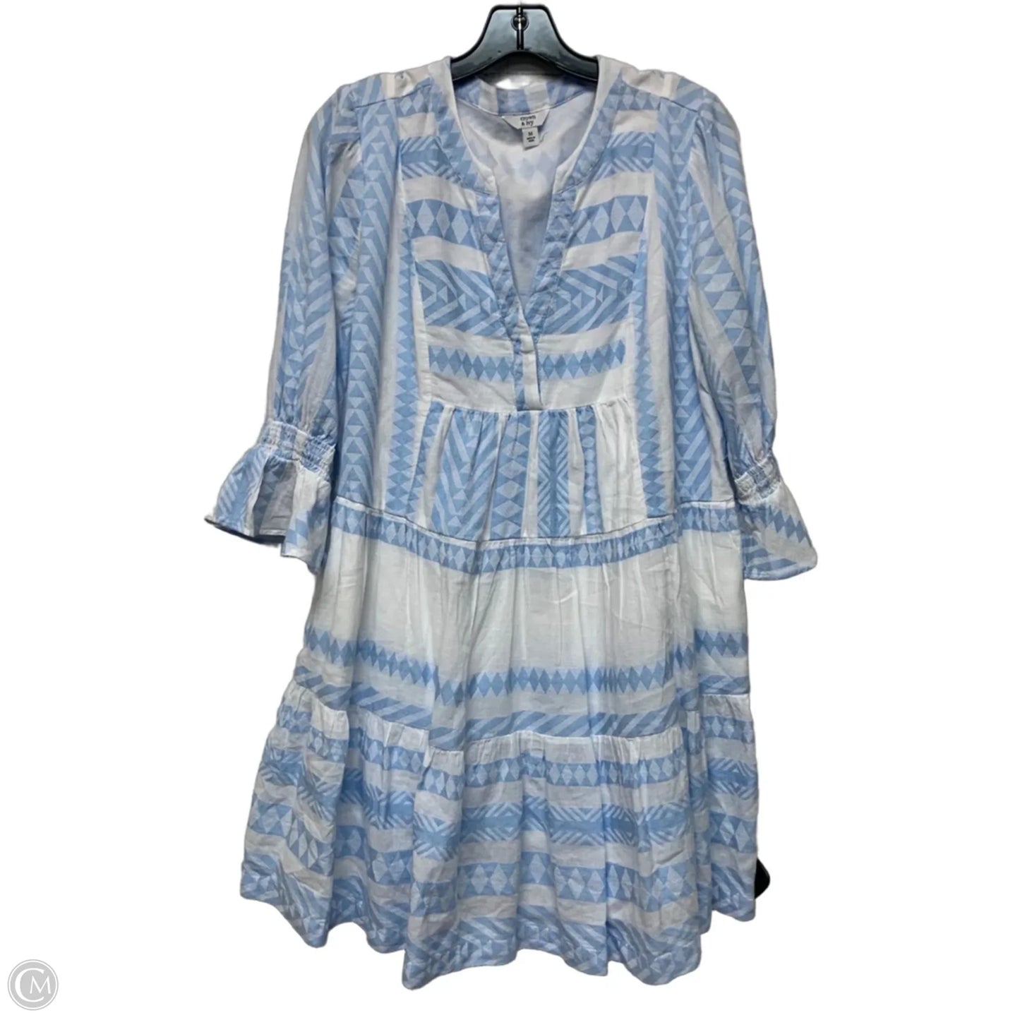 Dress Casual Short By Crown And Ivy In Blue & White, Size: M