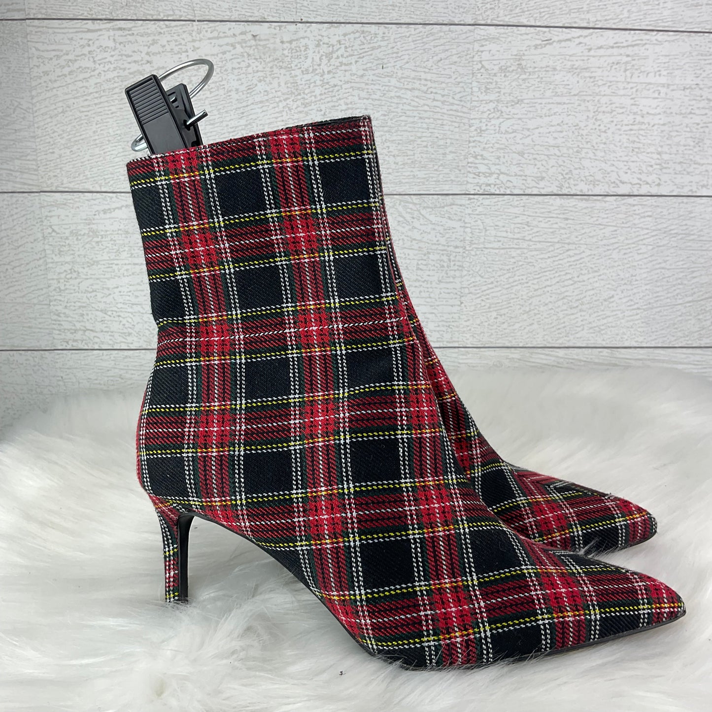 Boots Ankle Heels By Zara Basic In Plaid Pattern, Size: 7.5