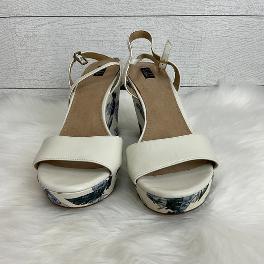 Sandals Heels Wedge By Clothes Mentor In White, Size: 9.5