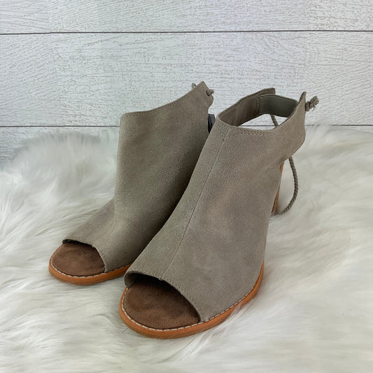 Grey Sandals Heels Block Toms, Size 9