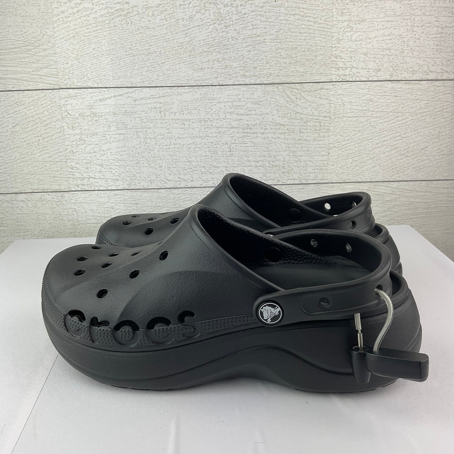 Black Sandals Flats Crocs, Size 9