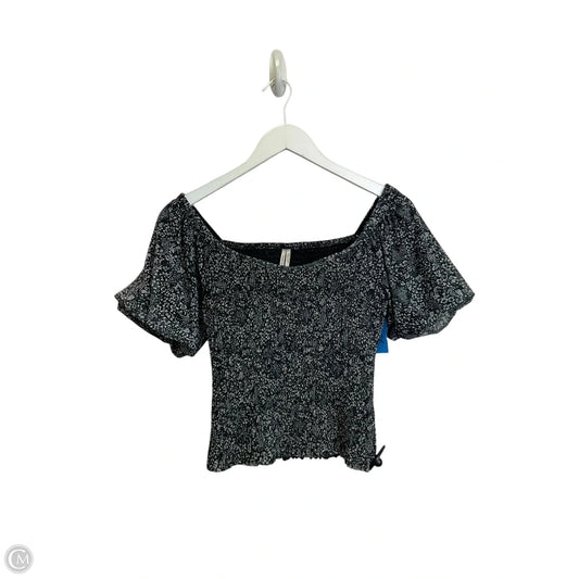 Top Short Sleeve By Anthropologie In Black & White, Size: S