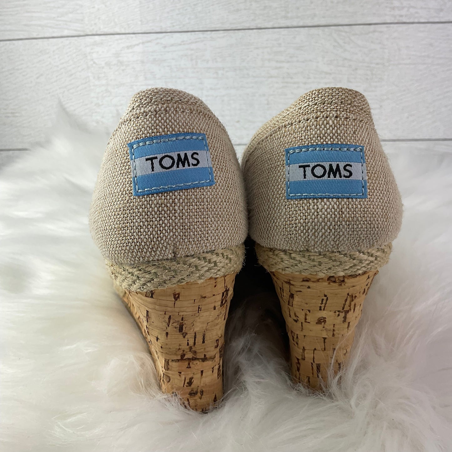 Sandals Heels Wedge By Toms In Tan, Size: 7