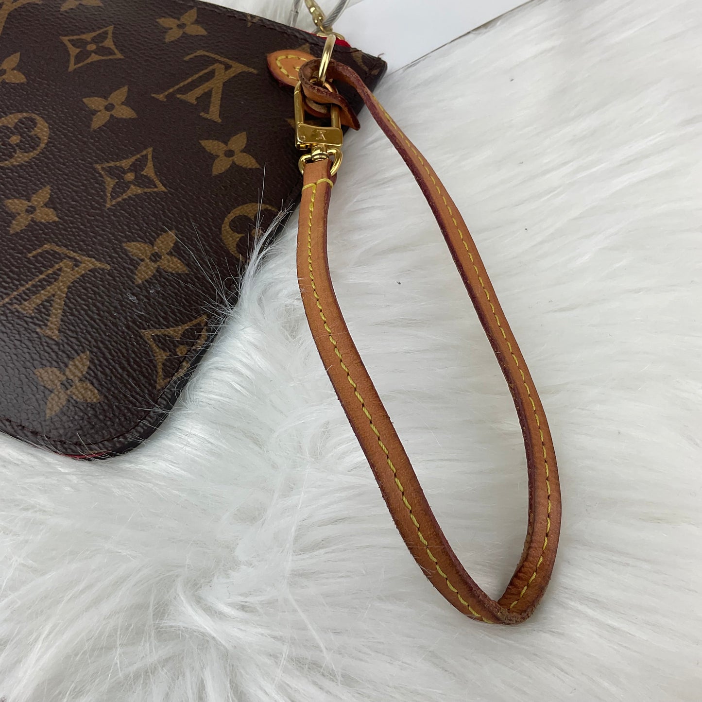 Wristlet Luxury Designer By Louis Vuitton, Size: Medium