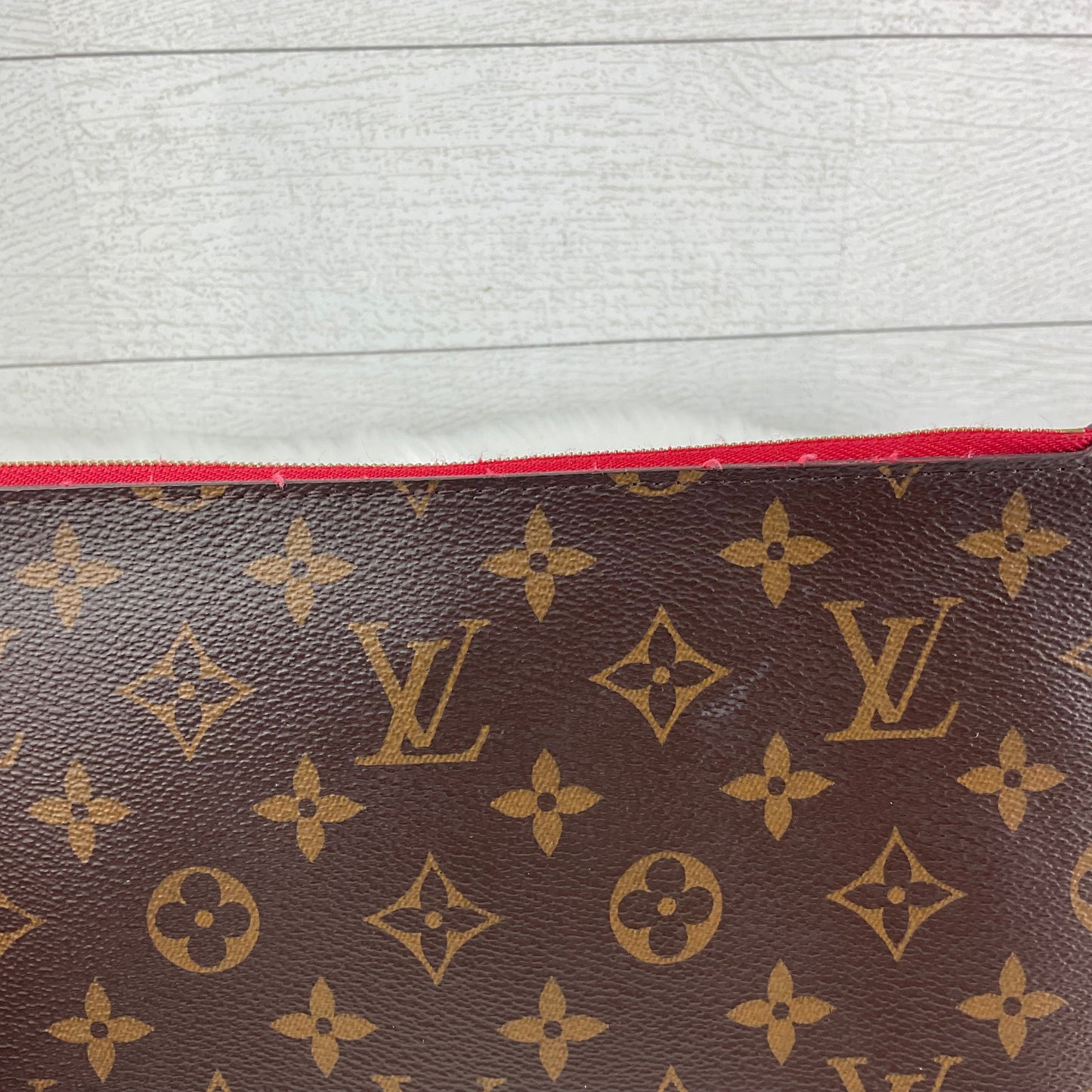 Wristlet Luxury Designer By Louis Vuitton, Size: Medium