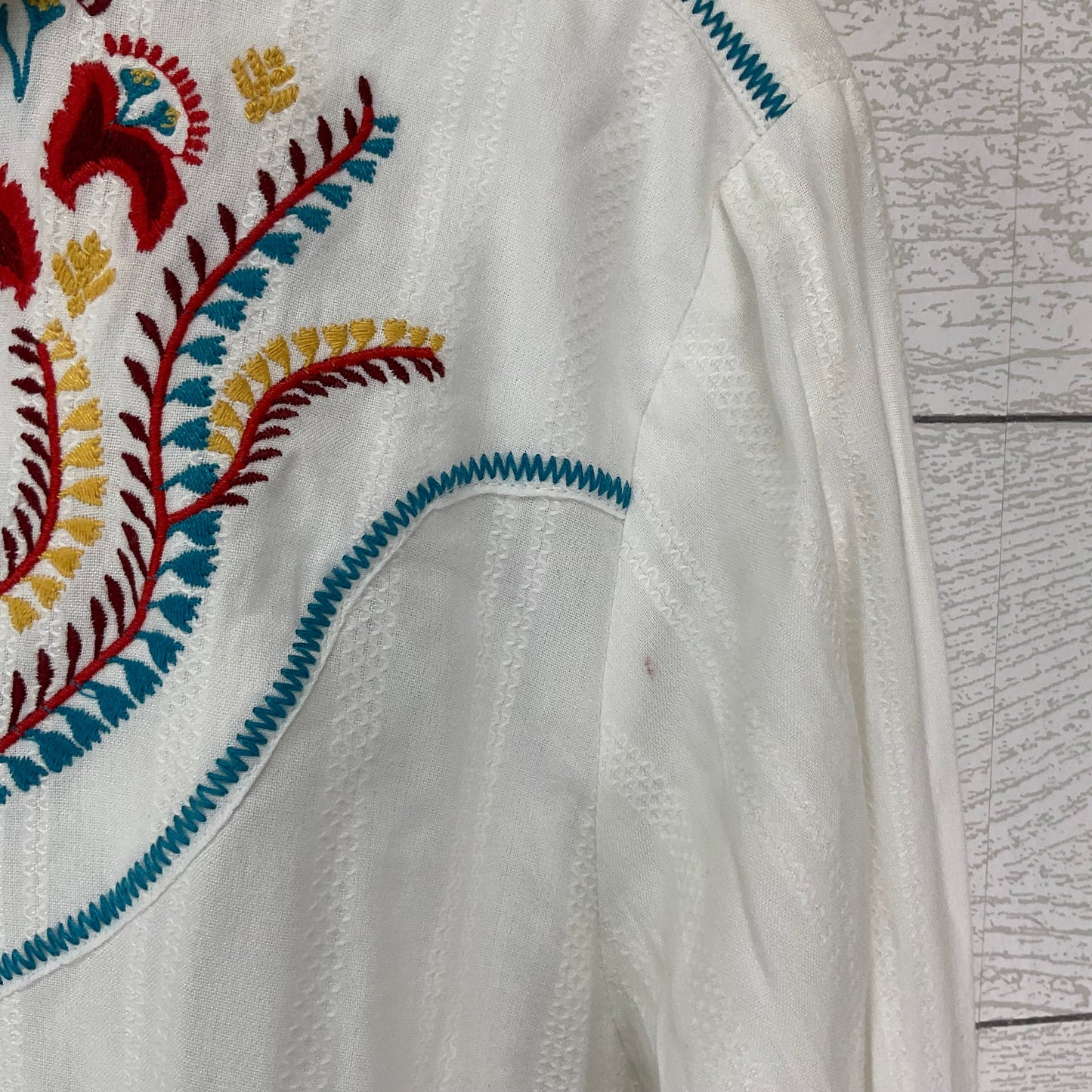 White Top Long Sleeve Ariat, Size Xl