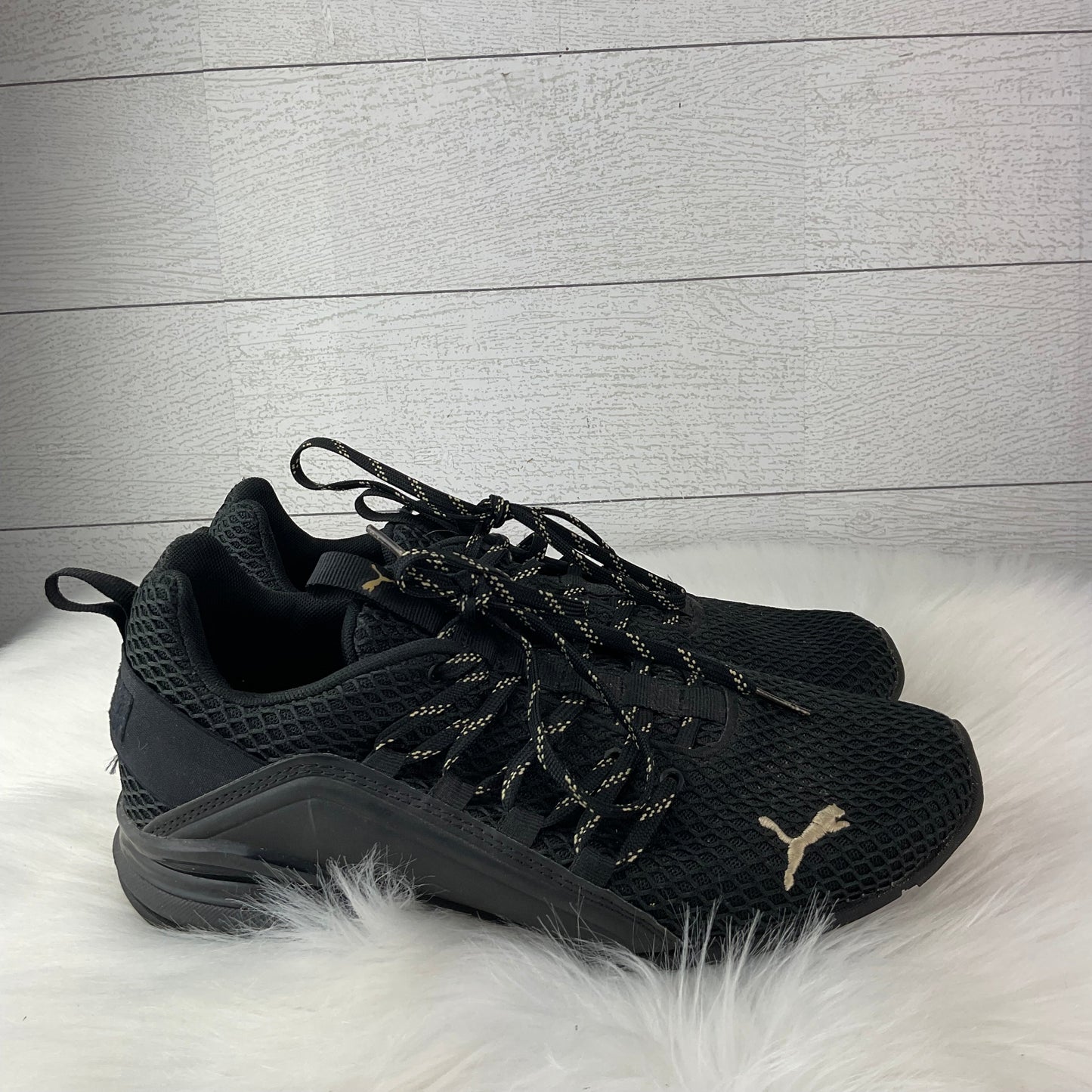 Shoes Athletic By Puma In Black, Size: 7.5