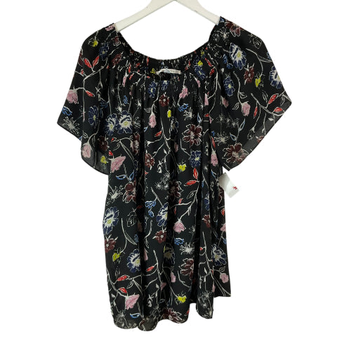 Top Short Sleeve By Violet And Claire In Floral Print, Size: 1x