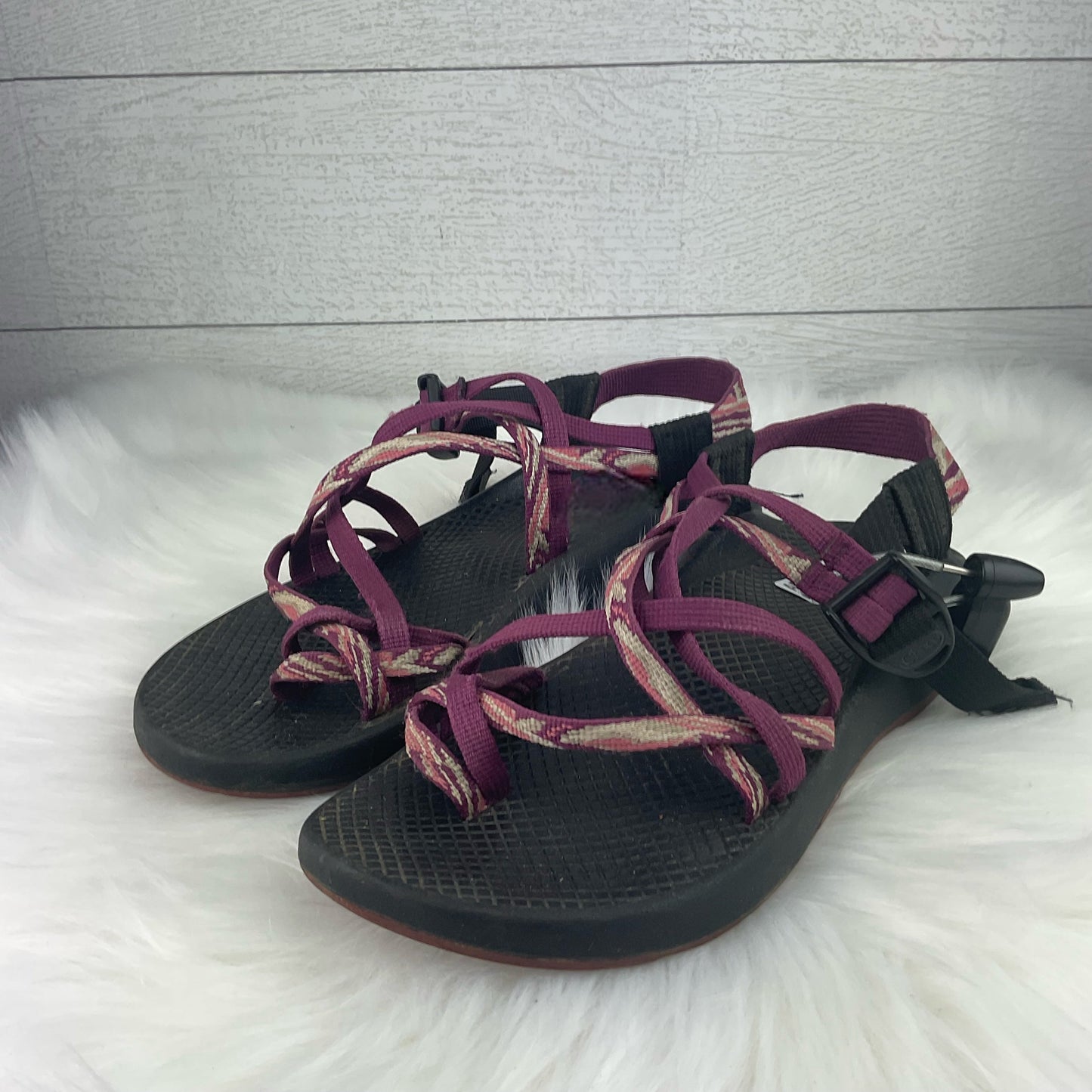 Sandals Flats By Chacos In Purple, Size: 8