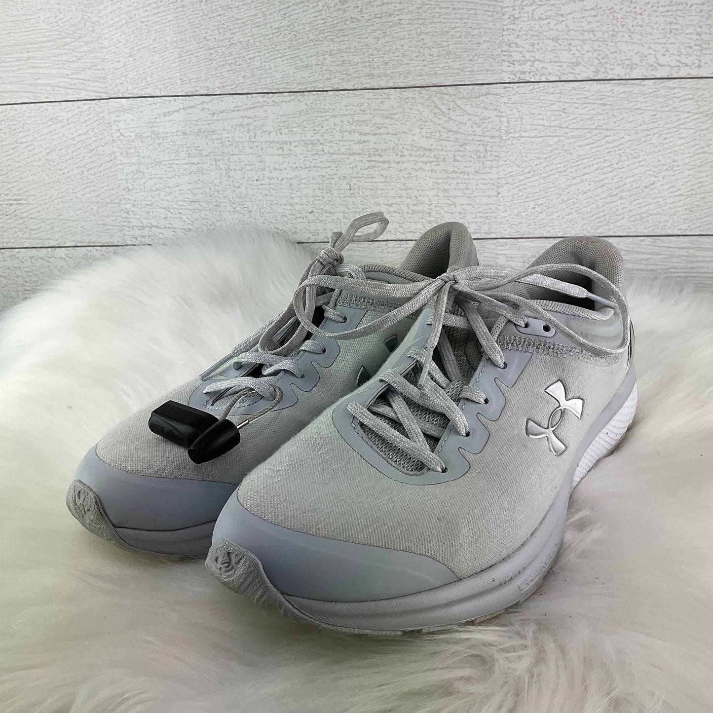 Shoes Athletic By Under Armour In Grey, Size: 9