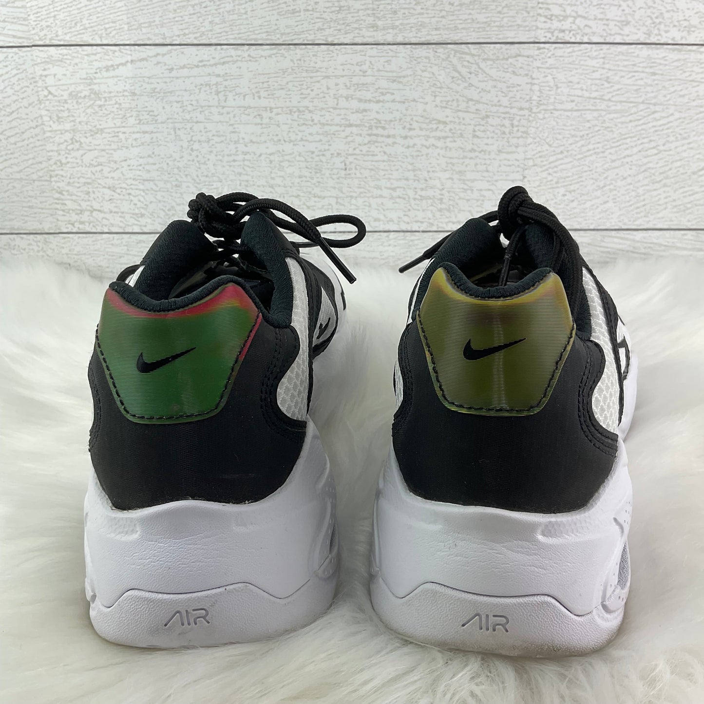 Shoes Athletic By Nike In Black, Size: 9