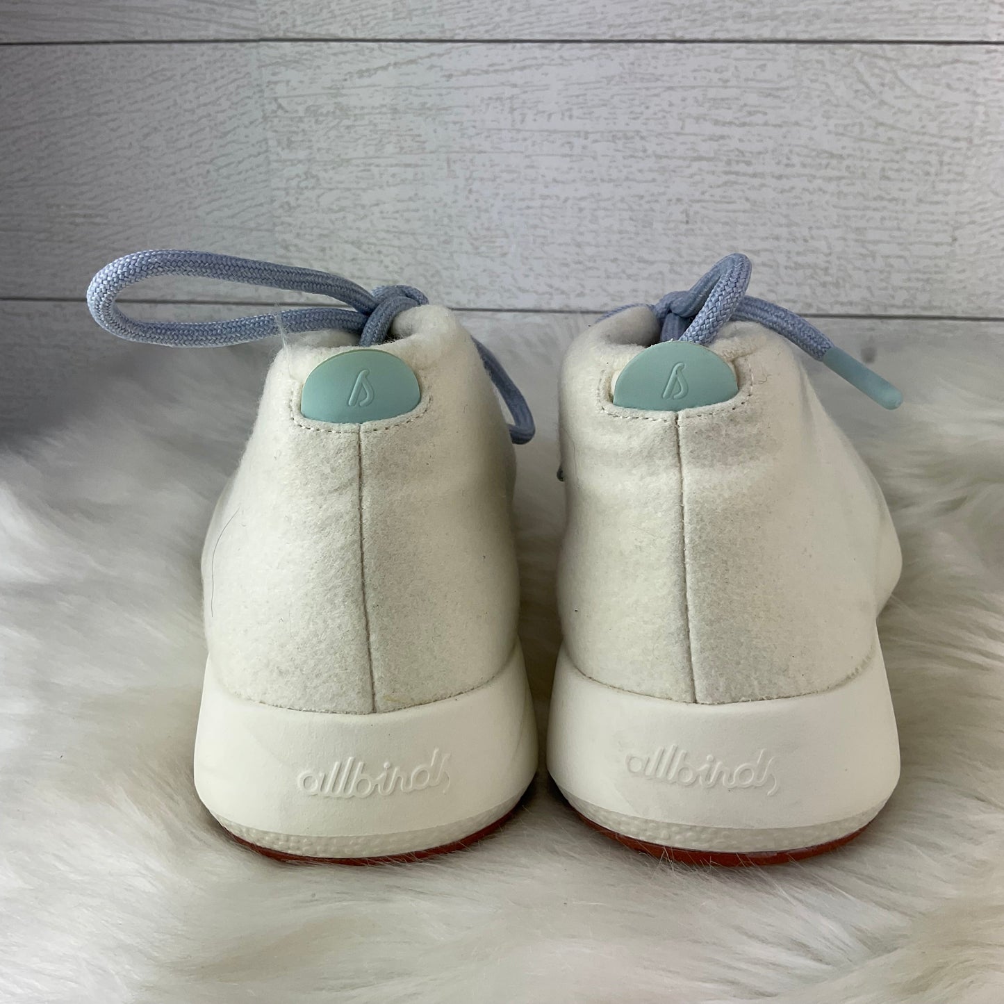 Shoes Flats By Allbirds  Size: 8