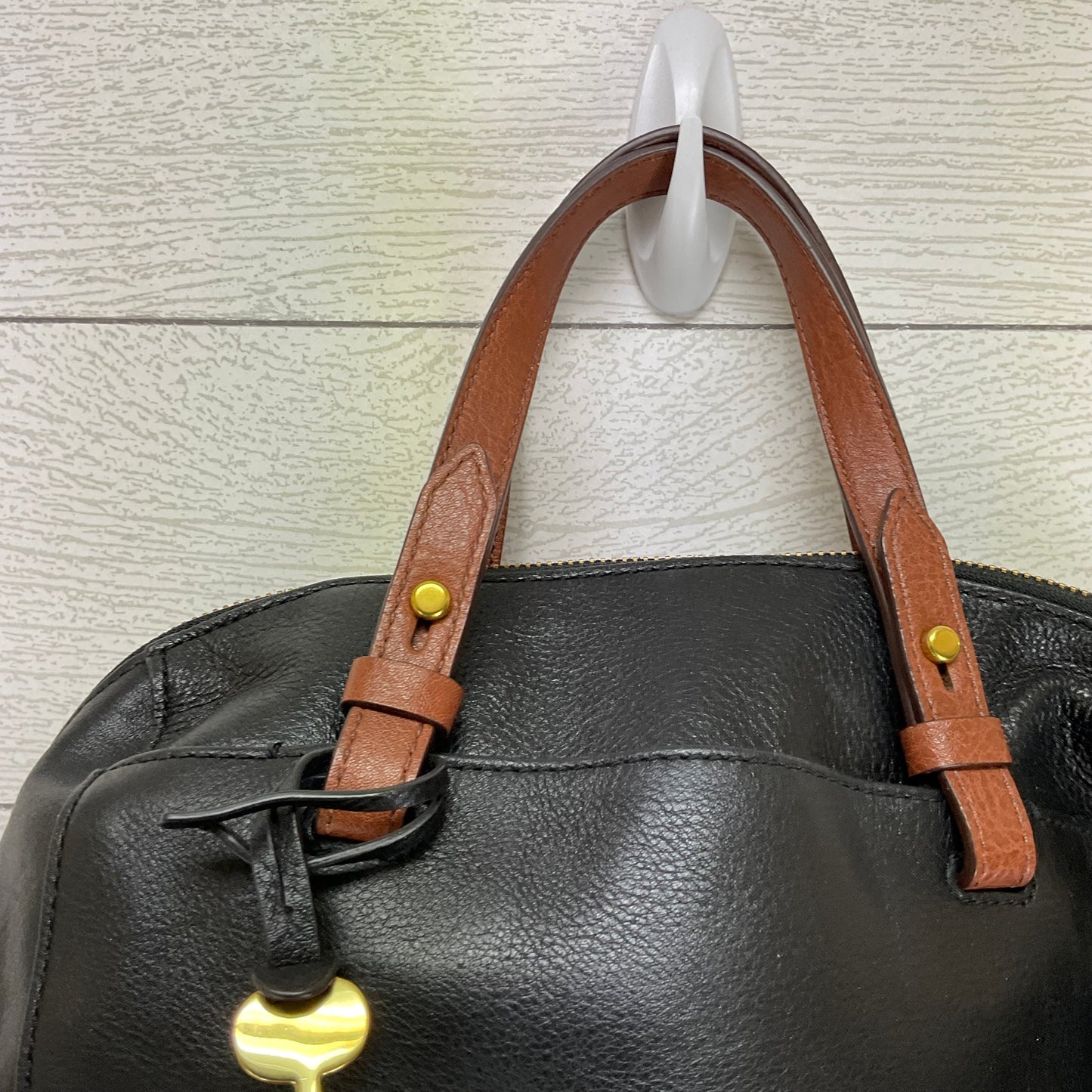 Handbag Designer By Fossil  Size: Medium
