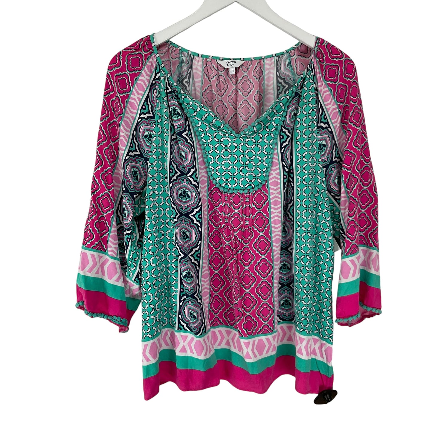 Top Long Sleeve By Crown And Ivy In Green & Pink, Size: L